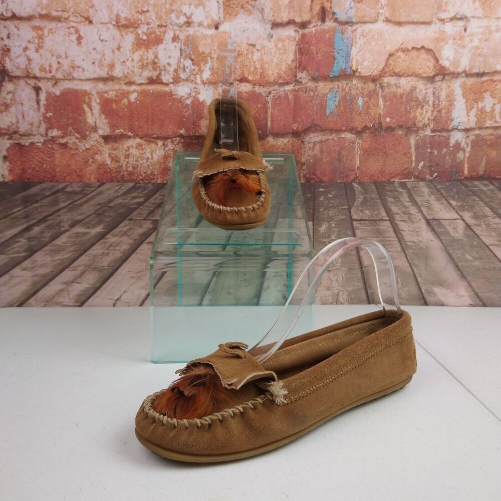 Minnetonka Brown Leather Moccasins Sz 9.5 Feather Detail